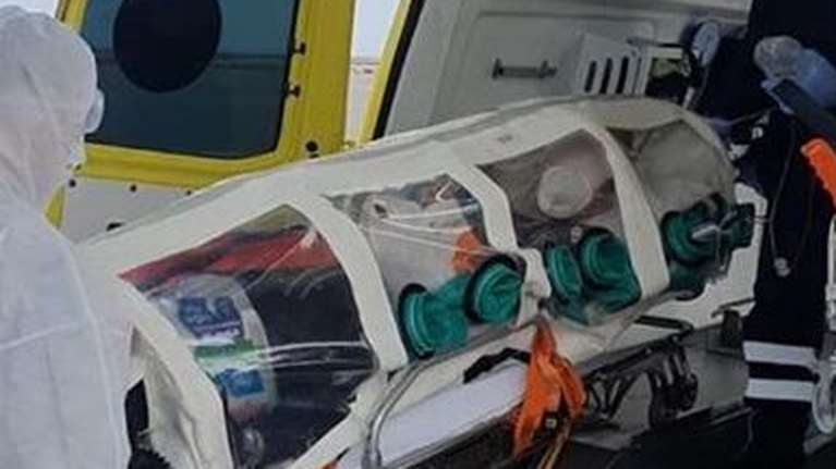 Αυτές είναι οι κάψουλες αρνητικής πίεσης με τις οποίες θα μεταφέρονται οι ασθενείς με κορονοϊό [Βίντεο]