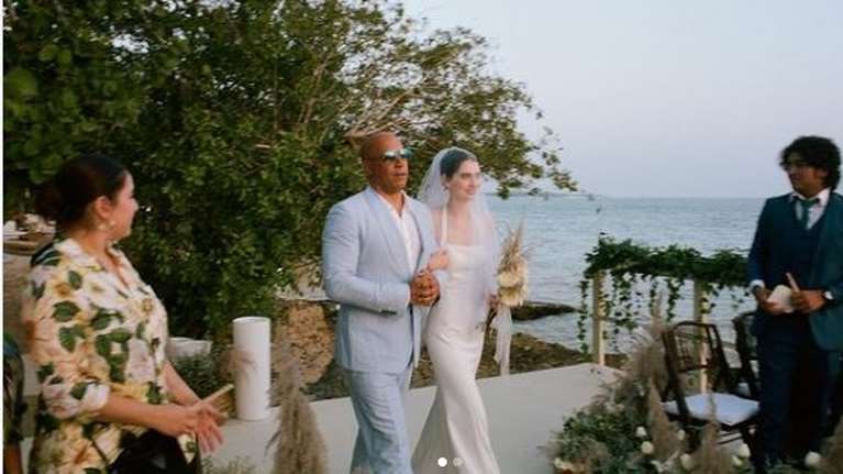 Παντρεύτηκε η κόρη του αδικοχαμένου Πολ Γουόκερ - Την παρέδωσε στον γαμπρό ο Βιν Ντίζελ [εικόνες]