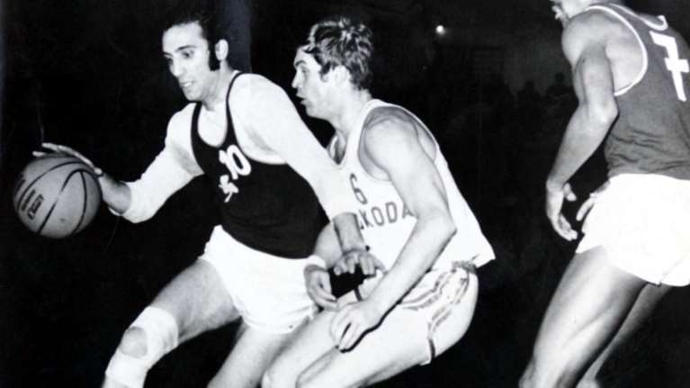 Πένθος στο ελληνικό μπάσκετ: Έφυγε από τη ζωή ο θρυλικός Κρις Κέφαλος