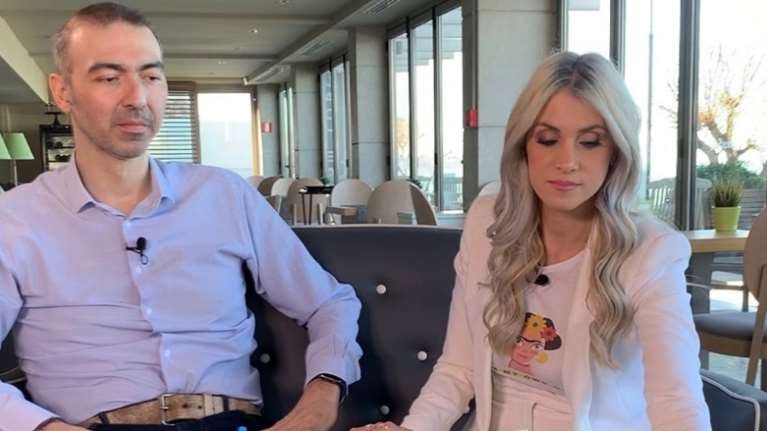 Συγκινεί η Δώρα Τσαμπάζη για τον Αλέξανδρο Νικολαΐδη: "Δύο χρόνια χωρίς το χαμόγελό σου, αλλά πάντα με το φως σου"