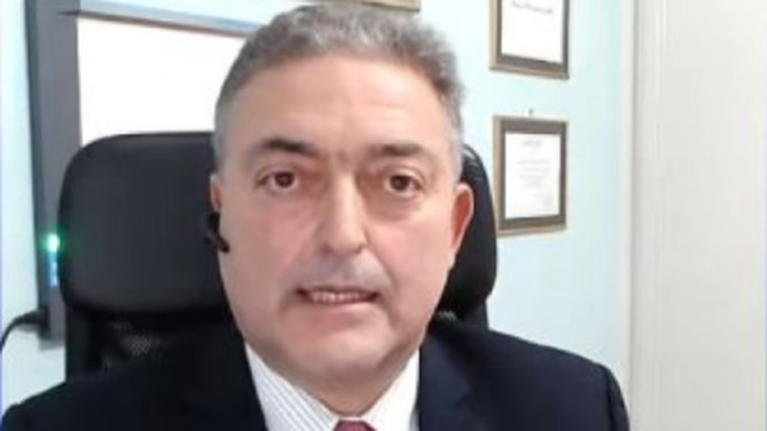 Βασιλακόπουλος: Να ανοίξουν τα μικρά μαγαζιά σε δύο βδομάδες - Οι διαδηλώσεις εντείνουν το πρόβλημα