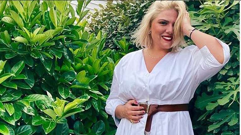 Δανάη Μπάρκα: Η φωτογραφία με το μπικίνι της χωρίς ρετούς - Ακομπλεξάριστη και σίγουρη για τον εαυτό της [Εικόνα]