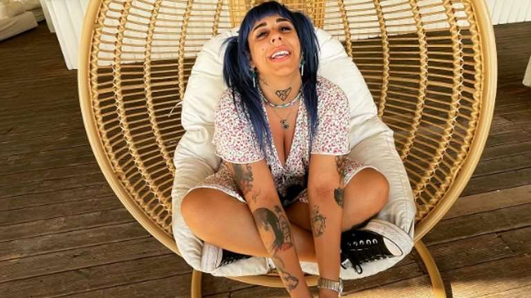 Super Κική: 99,9% πάσχω από βαριά κατάθλιψη - Μάλλον θα χρειαστεί αγωγή [βίντεο]