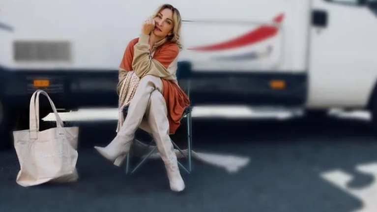 Ρούλα Ρέβη: Ζήτησα τα χρήματά μου από διάσημη κυρία κι ο σύζυγός της με ρώτησε αν έχω τα ορμονικά μου