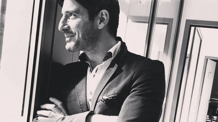 YFSF: Ο Λευτέρης Ελευθερίου μεταμορφώνεται σε Κωνσταντίνο Αργυρό και το GPS στο αμάξι τον αποθεώνει [βίντεο]