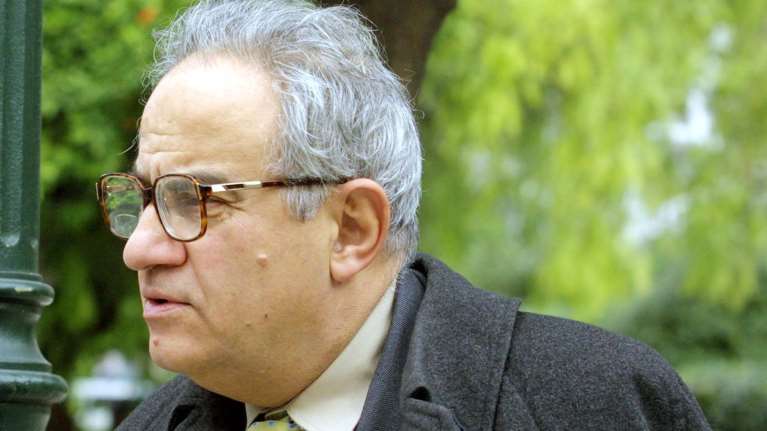 Πέθανε ο Γιώργος Κατηφόρης: Πανεπιστημιακός και επικεφαλής των ευρωβουλευτών του ΠΑΣΟΚ επί Σημίτη