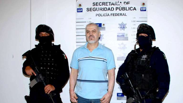 Οι ΗΠΑ εξέδωσαν στο Μεξικό τον πρώην βαρόνο των ναρκωτικών &quot;El Doctor&quot; [εικόνα - βίντεο]