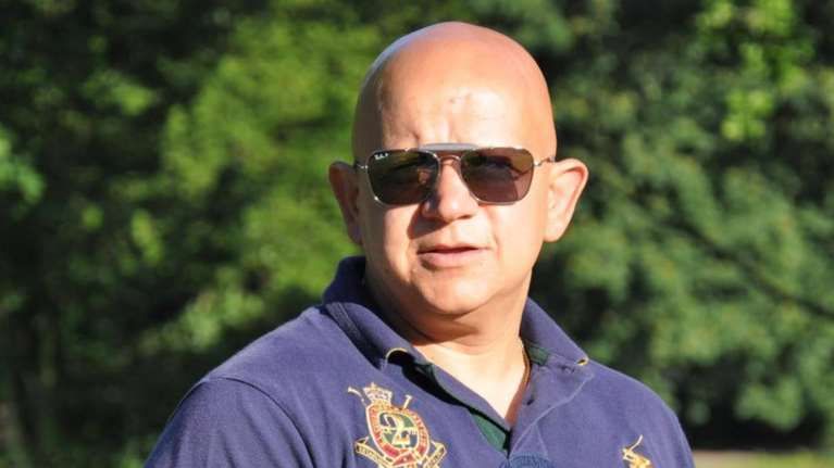 Θρήνος στα Τρίκαλα - Πέθανε από κορονοϊό ο 49χρονος γυναικολόγος Νεκτάριος Χαλβατζάς