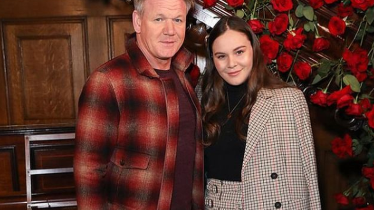 Χόλι Ράμσεϊ: Η κόρη του διάσημου σεφ νοσηλεύτηκε σε ψυχιατρική κλινική - Δέχτηκε 2 σεξουαλικές επιθέσεις στα 18 της