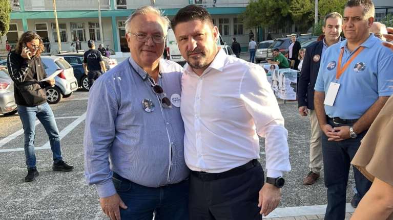 Ποιος είναι ο γιατρός του ντέρμπι - Περιφερειακός σύμβουλος με τον Χαρδαλιά και υποψήφιος δήμαρχος Βύρωνα