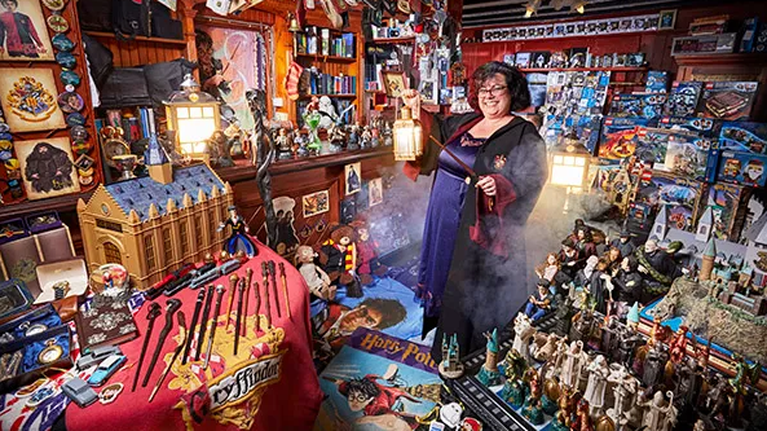 Στο βιβλίο Γκίνες λόγω Χάρι Πότερ: Η μεγαλύτερη συλλογή αναμνηστικών του μάγου