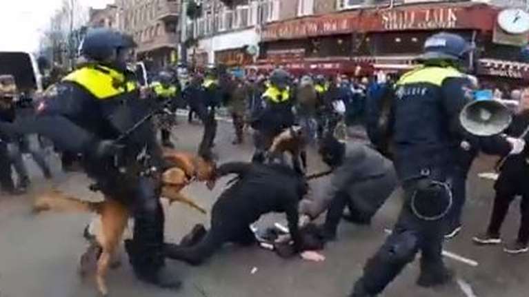 Άμστερνταμ: Χιλιάδες αρνητές έσπασαν το lockdown για να διαμαρτυρηθούν για τα μέτρα - Σοβαρά επεισόδια [Βίντεο]