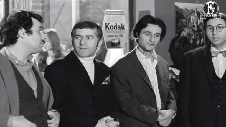 Το ξεκαρδιστικό βίντεο της Finos Film για τον εμβολιασμό - &quot;Να πάτε!&quot;