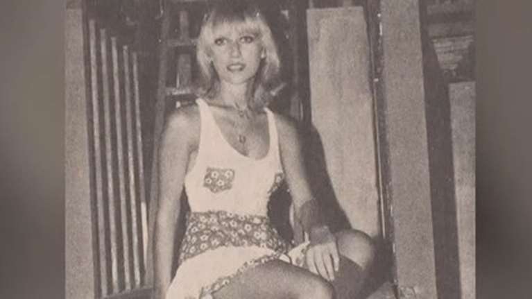 Μαρία Μπονίκου: Ο γιος της την κατακρεούργησε και μετά χόρευε έξω από εκκλησία - Τι ανέφερε στην ομολογία του [εικόνες, βίντεο]