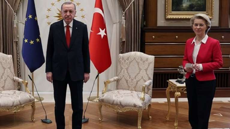 G20: Πρώτη συνάντηση Ερντογάν  - Φον ντερ Λάιεν μετά το &#39;&#39;sofa gate&#39;&#39;