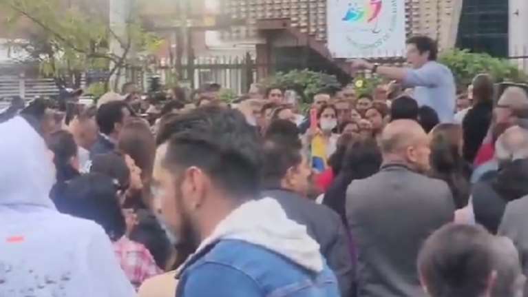 Κολομβία: Πυροβόλησαν στο κεφάλι τον υποψήφιο για την προεδρία Μιγκέλ Ουρίμπε [βίντεο ντοκουμέντο]