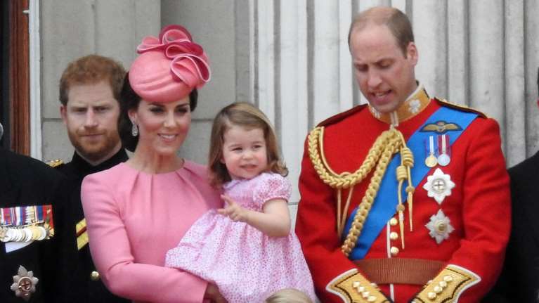 Η εμφάνιση ορόσημο της Κέιτ Μίντλετον: Τι θα συμβεί φέτος για πρώτη φορά -  Τζορτζ, Σάρλοτ, Λούις ξανά στο μπαλκόνι