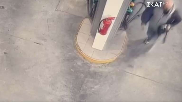 Κορωπί: Απόπειρα ληστείας με ομηρία σε κατάστημα ΕΛΤΑ - Αυτός είναι ο δράστης που συνελήφθη [βίντεο ντοκουμέντο]