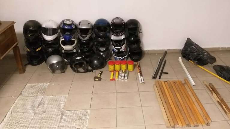 Νέος γύρος εφόδων της ΕΛΑΣ σε πάνω από δέκα συνδέσμους οπαδών στην Αθήνα - Λουκέτο σε τρεις