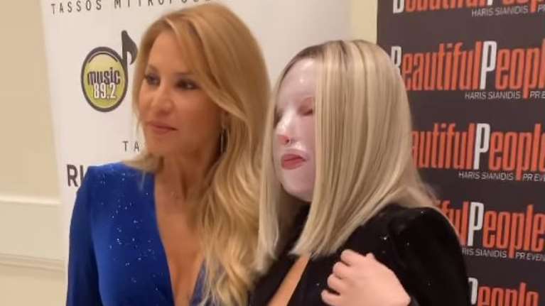 Ιωάννα Παλιοσπύρου: Πρώτη δημόσια εμφάνιση μετά τη δίκη - Σε επίδειξη μόδας [Εικόνες - Βίντεο]