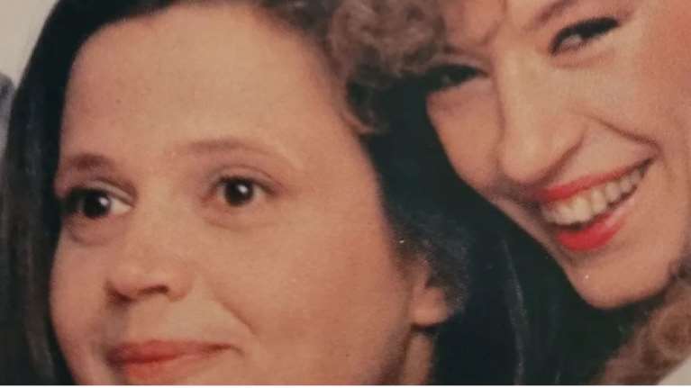 Έφυγε η αγαπημένη τραγουδοποιός Μαριανίνα Κριεζή, στιχουργός της θρυλικής &quot;Λιλιπούπολης&quot;