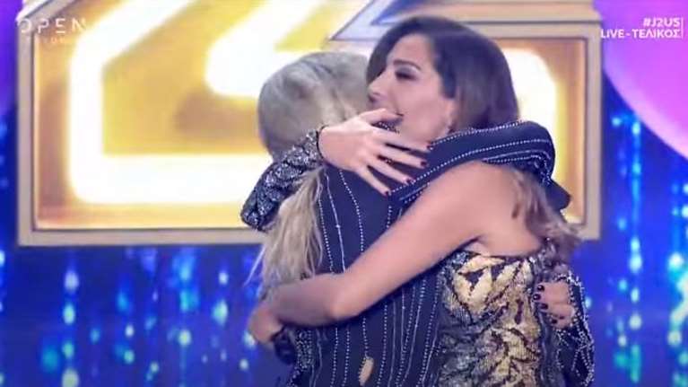 Βίσση - Βανδή: &quot;Γκρεμίστηκε&quot; το twitter με την εμφάνισή τους - &quot;Θα είναι θέμα Πανελληνίων το 2041&quot;