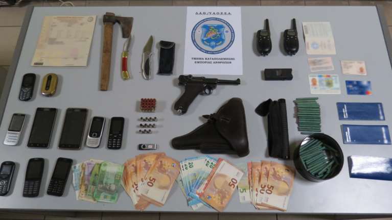 Θεσσαλονίκη: Ζευγάρι μαστροπών εξωθούσε επί τρία χρόνια στην πορνεία 36χρονη - Την βίαζαν και την έδερναν