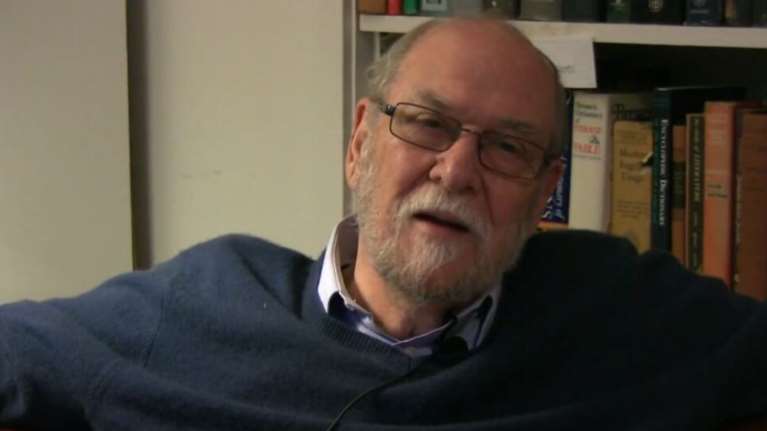 Εφυγε από τη ζωή ο φιλέλληνας Εντμουντ Κίλι - Ποιητής, μεταφραστής και μυθιστοριογράφος