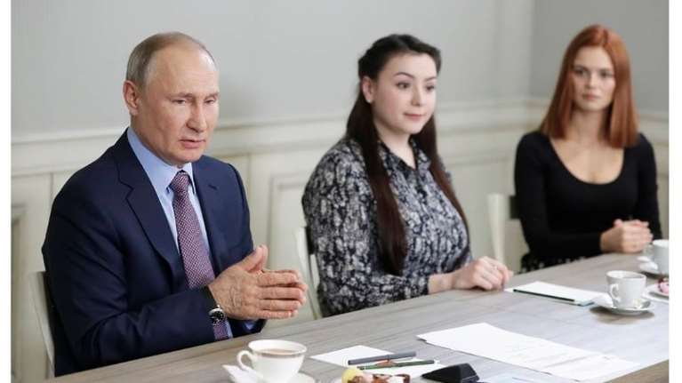 Η πρόταση γάμου που αιφνιδίασε τον Πούτιν: &quot;Θα με παντρευτείτε;&quot;