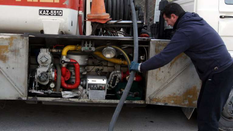 Τσουνάμι αυξήσεων στην ενέργεια: Πόσο θα πληρώνουμε για ρεύμα, πετρέλαιο θέρμανσης, φυσικό αέριο