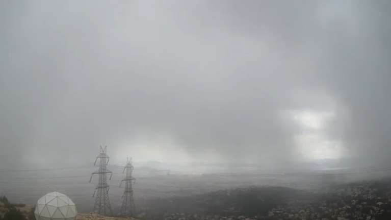 Βίντεο meteo: Το χιόνι έφτασε την Τετάρτη στο κέντρο της Αθήνας