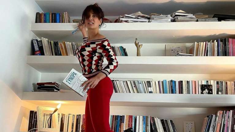 Δήμητρα Ματσούκα: Μέσα στο urban διαμέρισμά της στο Παγκράτι - Φωτεινό, κυριαρχεί το λευκό [εικόνες]