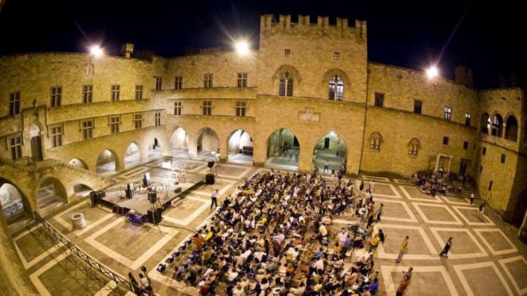 Επίσημη έναρξη του 14ου Διεθνούς φεστιβάλ Ρόδου με την αριστουργηματική Όπερα &quot;Ιδομενέας&quot;