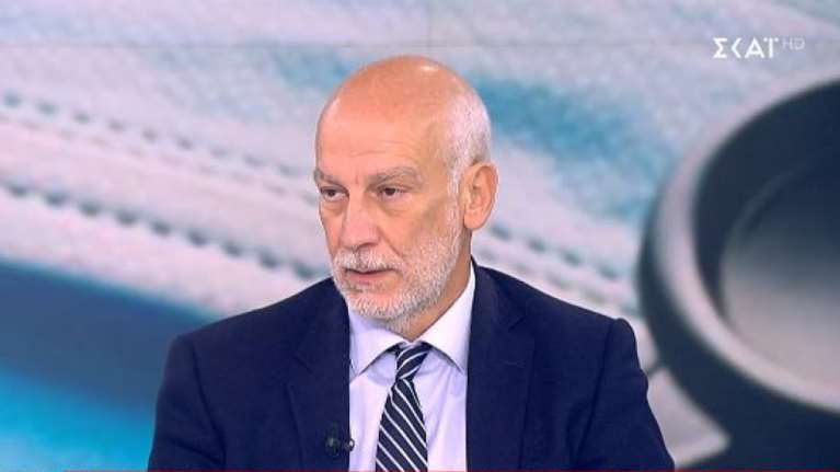 Τσακρής: Ζούμε ένα μακρόσυρτο τέταρτο κύμα - Θα έχουμε πρόβλημα και τα Χριστούγεννα