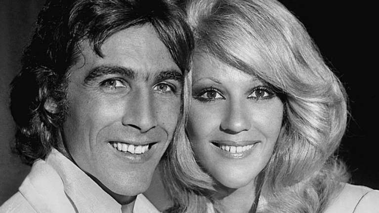 Τόλης Βοσκόπουλος - Ζωή Λάσκαρη: Η γνωριμία, ο θρυλικός έρωτας &amp; το "σκοτεινό" καλοκαίρι του '73