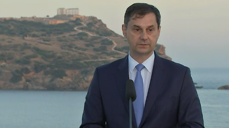 Θεοχάρης: Ανοίγουμε πανιά στον τουρισμό με ασφάλεια - Το υγειονομικό σχέδιο με 5 ζώνες άμυνας