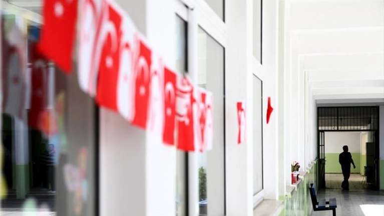 Ανοιξαν οι κάλπες στα Κατεχόμενα - Μάχη Τατάρ και Ακιντζί