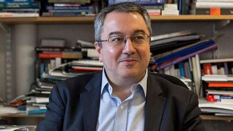 Μόσιαλος: Εξαιρετικά νέα από τους εμβολιασμούς στο Ισραήλ - 93% αποτελεσματικό το εμβόλιο της Pfizer