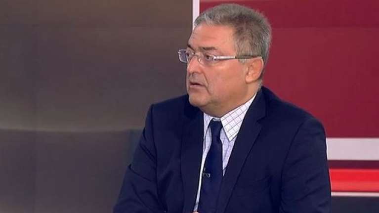 Βασιλακόπουλος: Δεν μπορούμε να ζήσουμε όπως πριν, χωρίς μαζικό εμβολιασμό - Τα τεστ δεν είναι λύση