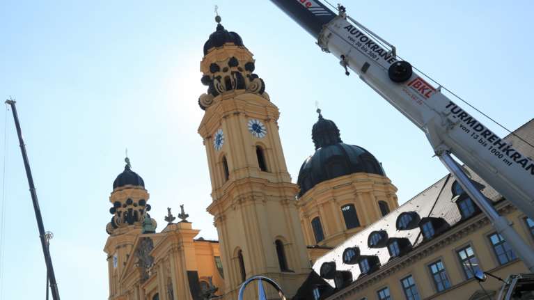 Σοκ στη Γαλλία: 3.000 παιδεραστές ιερείς της Καθολικής Εκκλησίας από το 1950 μέχρι σήμερα