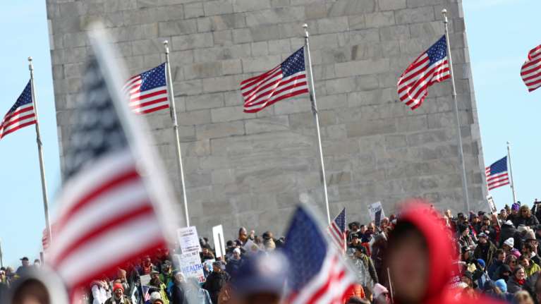 Ουκρανία: Οι ΗΠΑ διέταξαν την αποχώρηση των οικογενειών των Αμερικανών διπλωματών στο Κίεβο