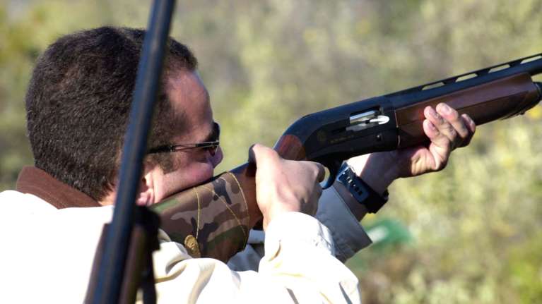 Τραγωδία στο κυνήγι: Πήρε εξιτήριο ο 16χρονος που σκότωσε κατά λάθος τον θείο του και αυτοπυροβολήθηκε