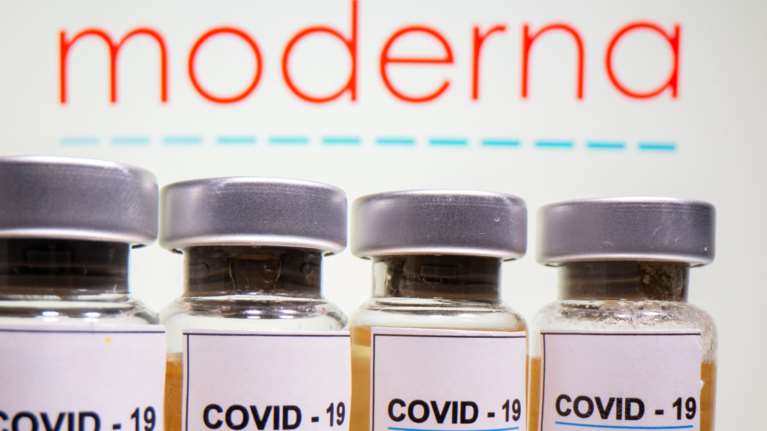 Κορονοϊός -  Εμβόλιο Moderna: Ο Ευρωπαϊκός Οργανισμός Φαρμάκων συνεδριάζει εκτάκτως για την έγκρισή του