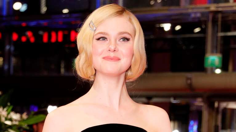 H Ελ Φάνινγκ είναι η σταρ που λατρεύουμε τώρα