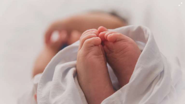 Θεσσαλονίκη: Βρέφος 35 ημερών νοσηλεύεται με κορονοϊό