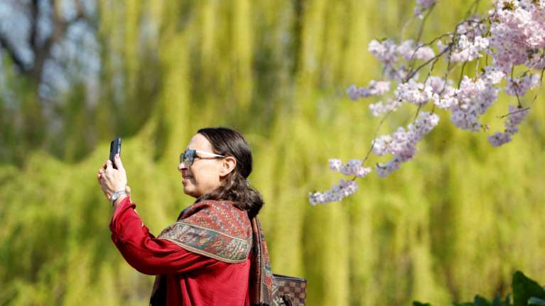 Ανησυχία στη Βρετανία: Ραγδαία αύξηση κρουσμάτων μετά την πλήρη άρση των μέτρων - Σαρώνει η Ομικρον 2