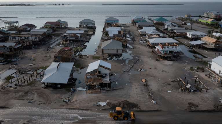 Τυφώνας Αιντα: Σε κατάσταση έκτακτης ανάγκης Νέα Υόρκη και Νιου Τζέρσεϊ - Τουλάχιστον 44 οι νεκροί [εικόνες - βίντεο]