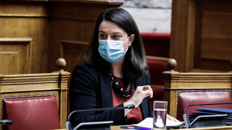 Κεραμέως για υποχρεωτικό εμβολιασμό σε πανεπιστημιακούς - φοιτητές: Εξετάζονται όλα τα ενδεχόμενα