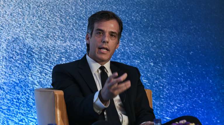 Παναγιώτης Αρκουμανέας: Πληροφορίες για παραίτηση του πρόεδρου του ΕΟΔΥ - Η &quot;ανάμιξη&quot; Κικίλια