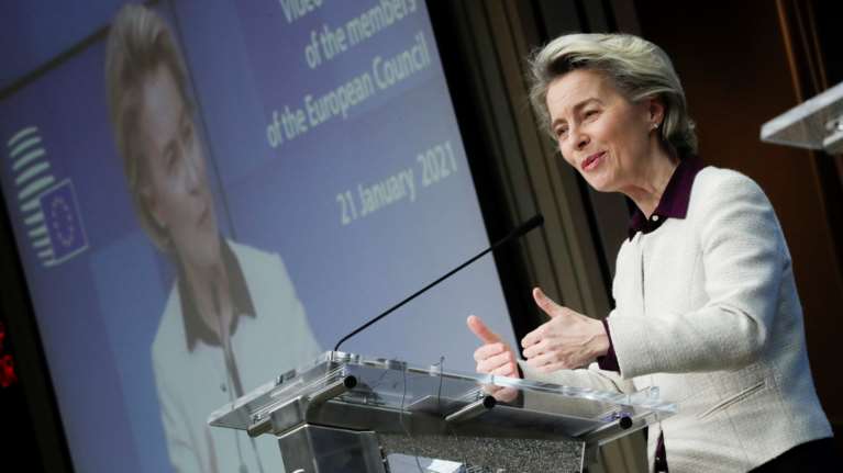 Φον ντερ Λάιεν: Σημαντικά περισσότερες παραδόσεις εμβολίων στην ΕΕ από τον Απρίλιο
